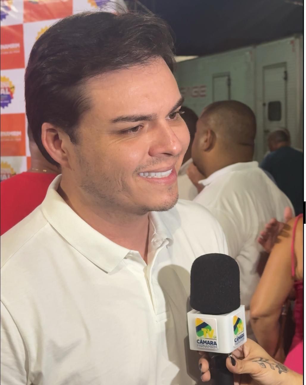 Leia mais sobre o artigo Vereador César Maia propõe espaço para motoristas de aplicativos no Carnaval de Parnamirim