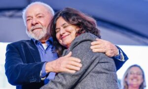 Leia mais sobre o artigo Presidente Lula demite Nísia e confirma Padilha como novo ministro da Saúde