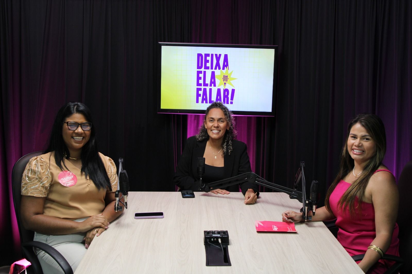 Leia mais sobre o artigo Câmara de Parnamirim lança podcast “Deixa Ela Falar”