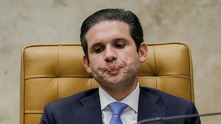 No momento, você está visualizando Câmara quer propor por aumento de deputados federais