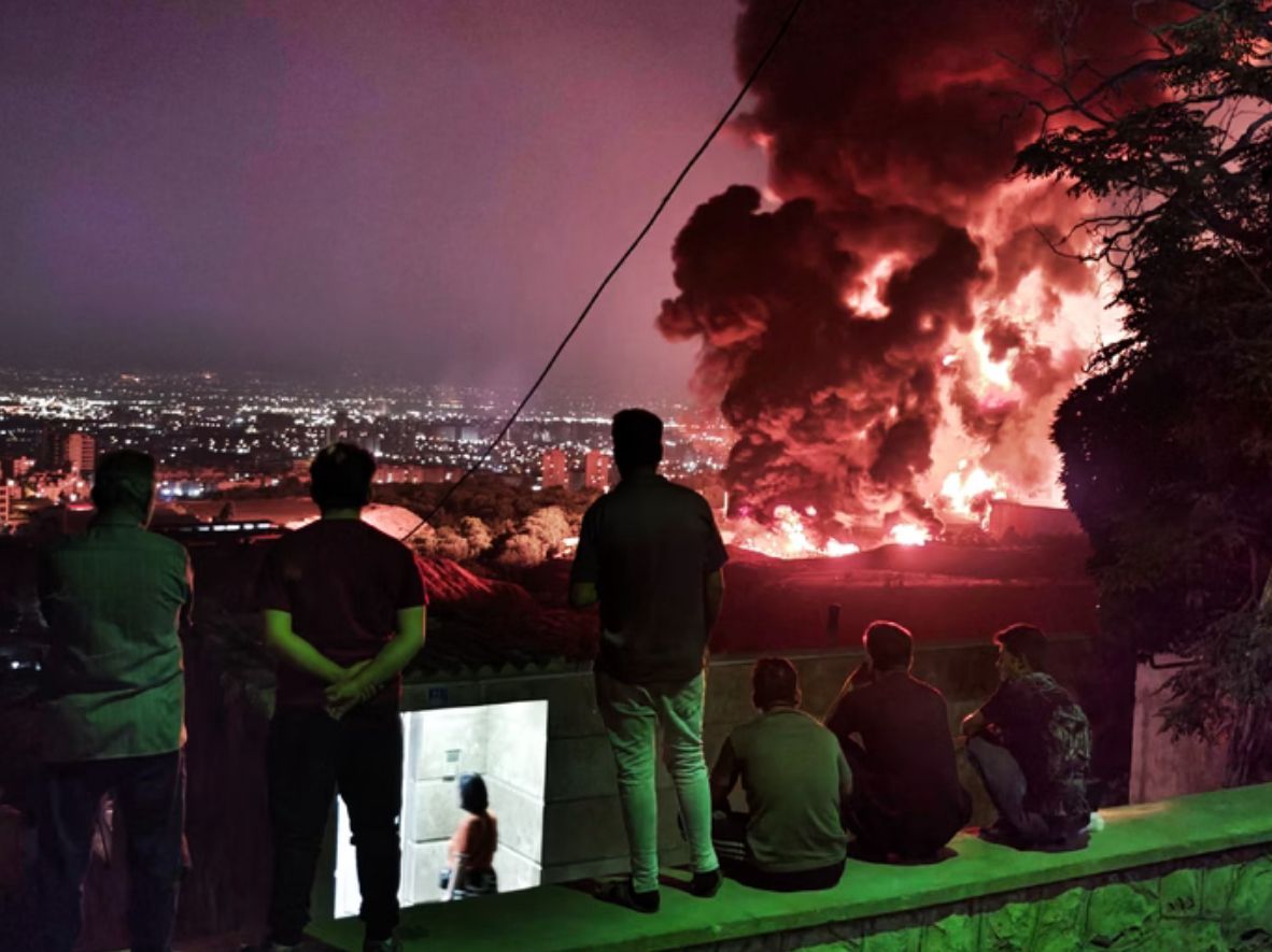 Leia mais sobre o artigo Trump pede evacuação total do Teerã: Guerra deixa o mundo em alerta