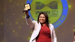 Leia mais sobre o artigo Sob gestão Nilda, Parnamirim conquista destaque na Medalha Professora Justina Iva