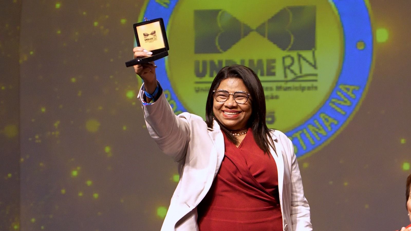 Leia mais sobre o artigo Sob gestão Nilda, Parnamirim conquista destaque na Medalha Professora Justina Iva