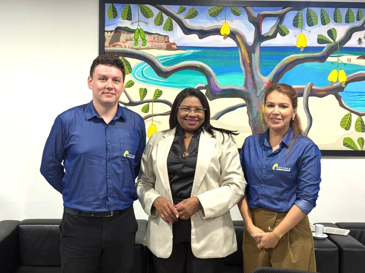 Leia mais sobre o artigo Gestão Municipal celebra anúncio de investimentos da Potigás em Parnamirim