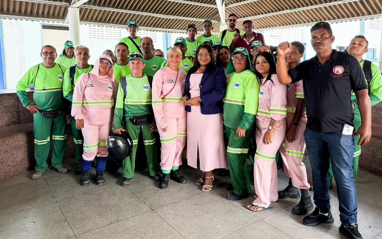 No momento, você está visualizando Prefeita de Parnamirim valoriza profissionais da limpeza urbana
